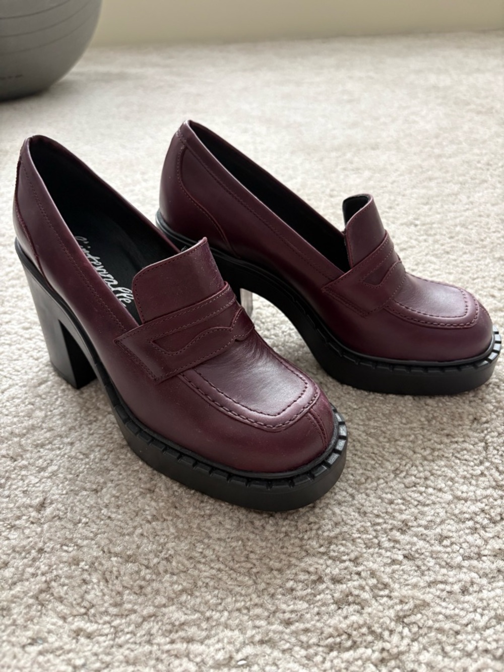 L'INTERVALLE Burgundy Chunky Heel Loafer Pumps
